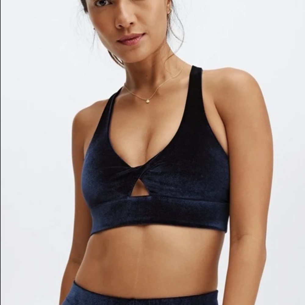 FABLETICS Navy Blue Set